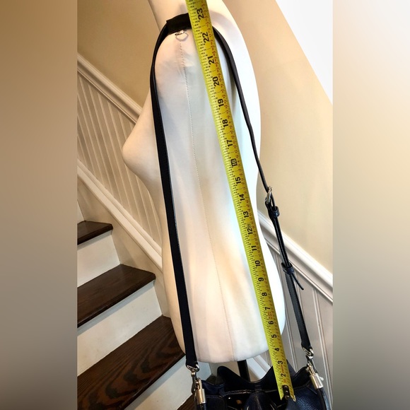 MARC JACOBS Navy Tumbled Leather Drawstring Bucket Bag Crossbody Shoulder Strap - Picture 12 of 16